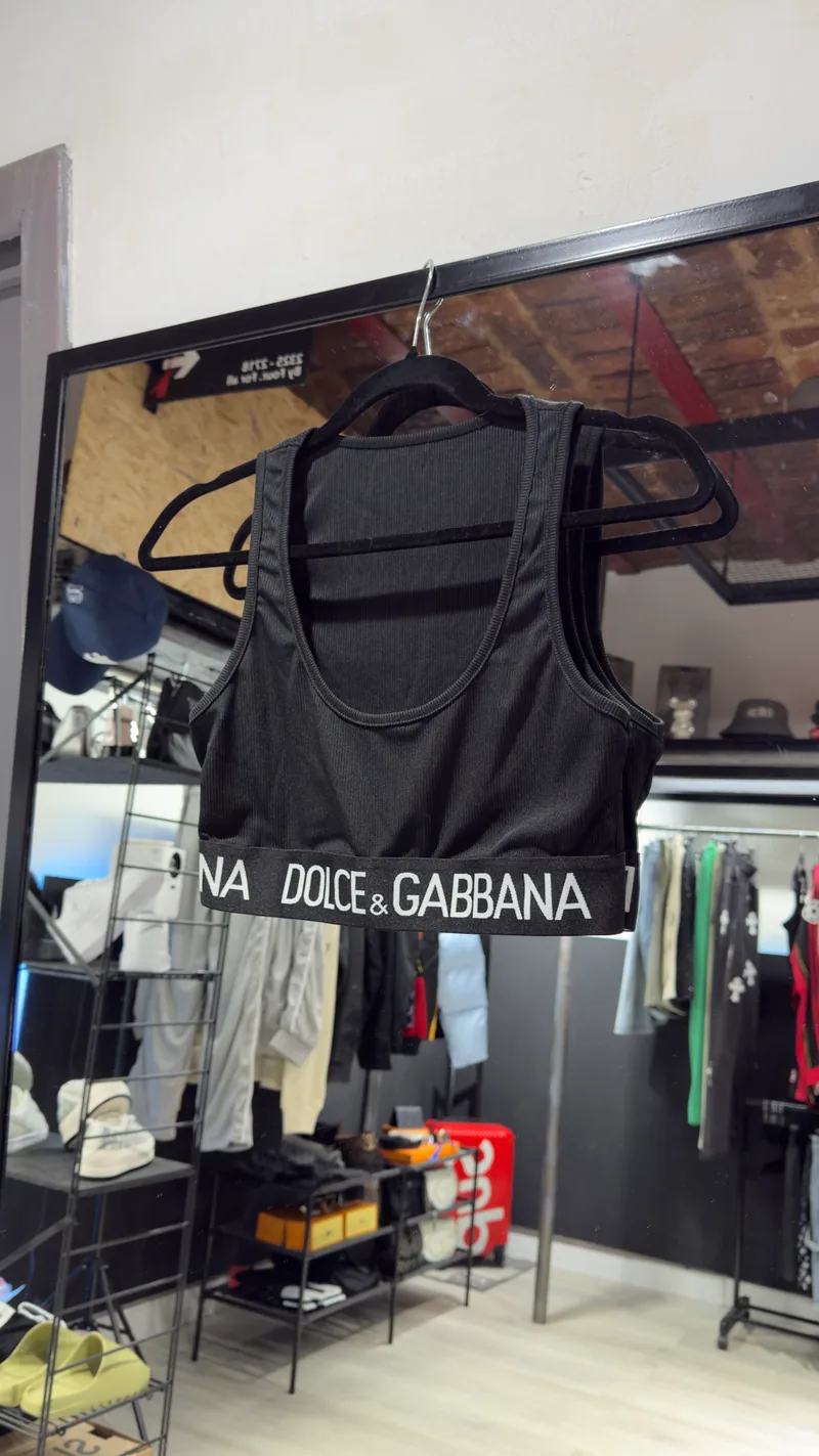 Dolce & Gabbana Conjunto Dolce & Gabbana de top y pollera — Conjuntos