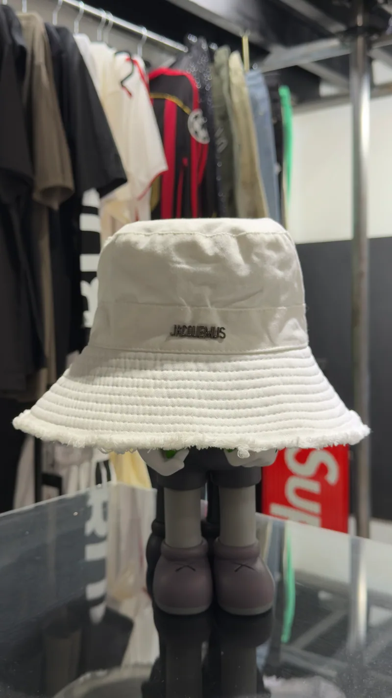 Jacquemus Piluso Jacquemus blanco — Pilusos