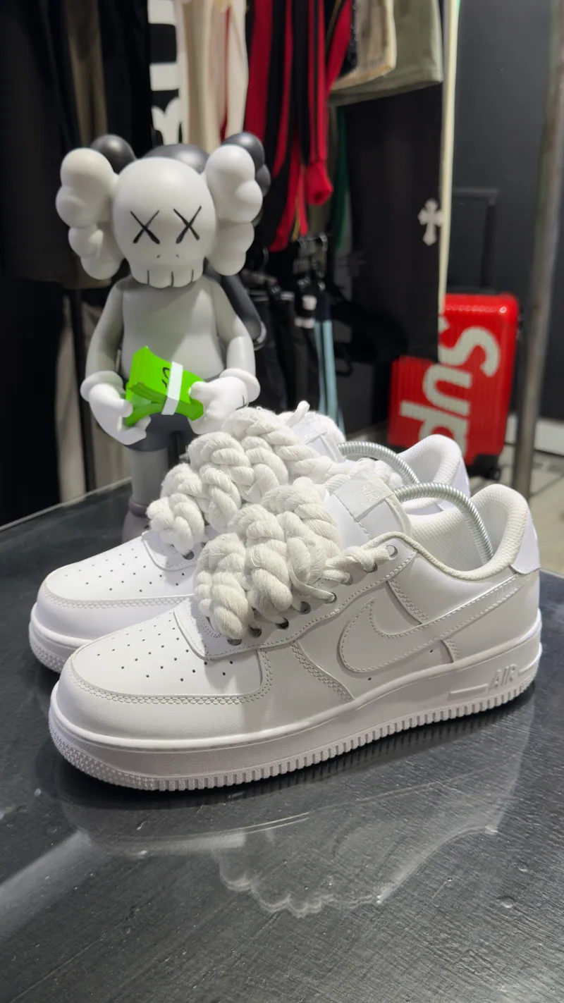 Nike Zapatillas Nike Air Force con cordones soga — Zapatillas