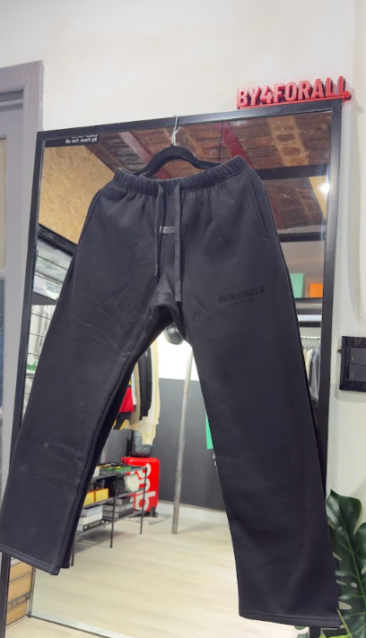 Essentials Pantalon Essentials negro — Pantalones