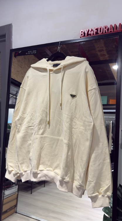 Prada Buzo Prada beige — Buzos
