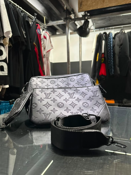 Louis Vuitton Morral Louis Vuitton 3en1 — Morrales
